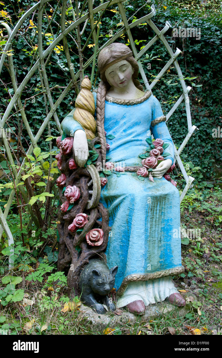 Statua di Sleeping Beauty, Fratelli Grimm fiaba, Germania Foto Stock