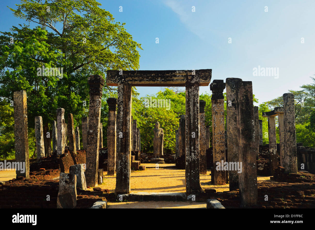 Antica città di Polonnaruwa, Sito Patrimonio Mondiale dell'UNESCO, Polonnaruwa, Sri Lanka, Asia Foto Stock