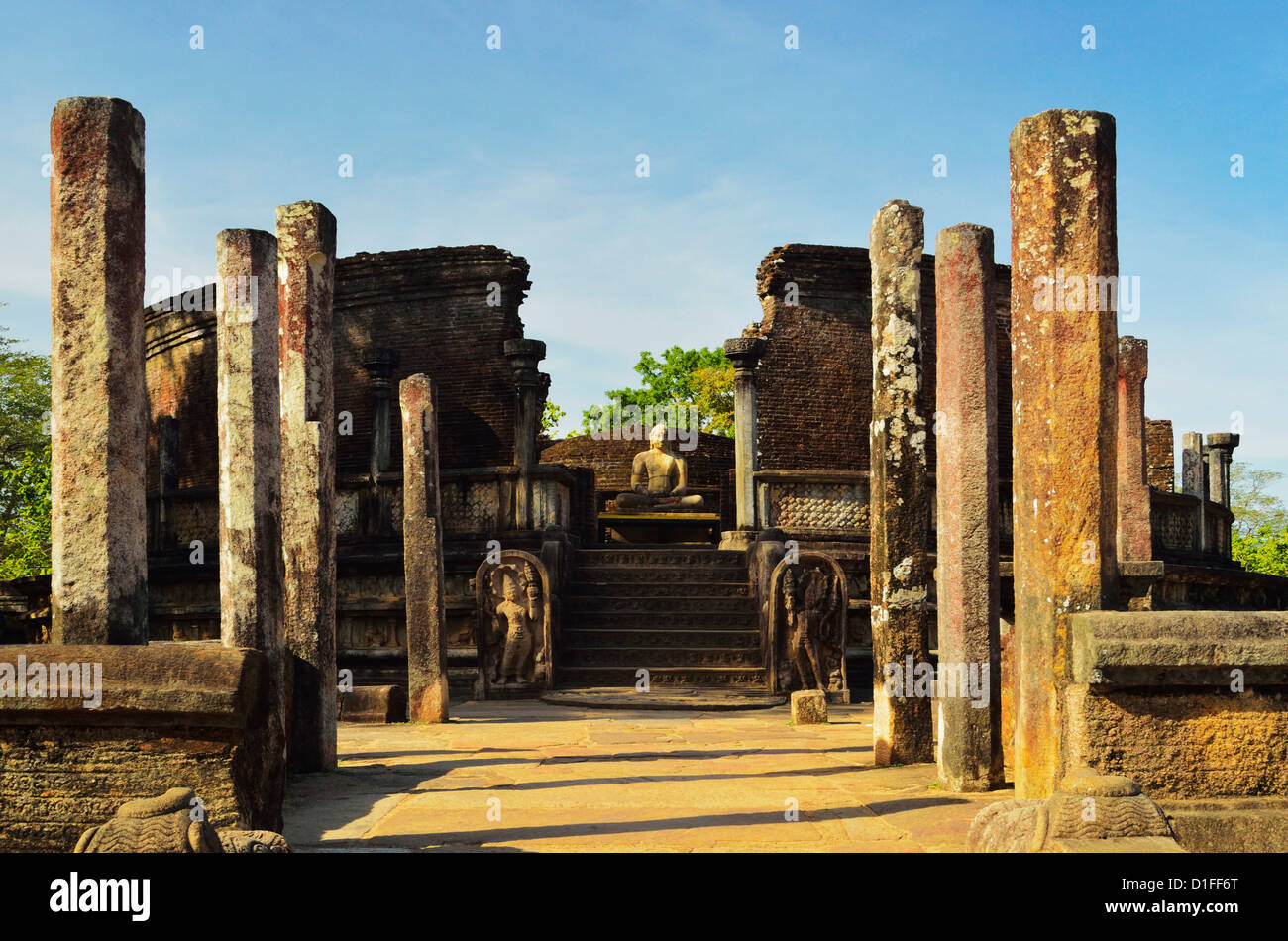 Antica città di Polonnaruwa, Sito Patrimonio Mondiale dell'UNESCO, Polonnaruwa, Sri Lanka, Asia Foto Stock