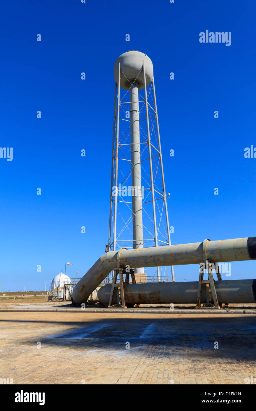 Kennedy Space Center Launch Pad 39una soppressione del suono di acqua serbatoio di stoccaggio Foto Stock