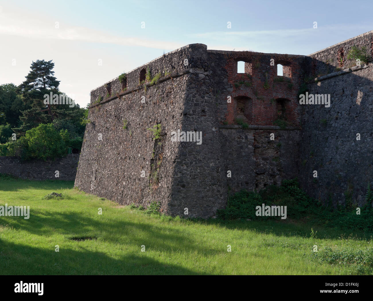 Parete del castello di Uzhhorod, Ucraina. Costruito nel secolo ХI. Foto Stock