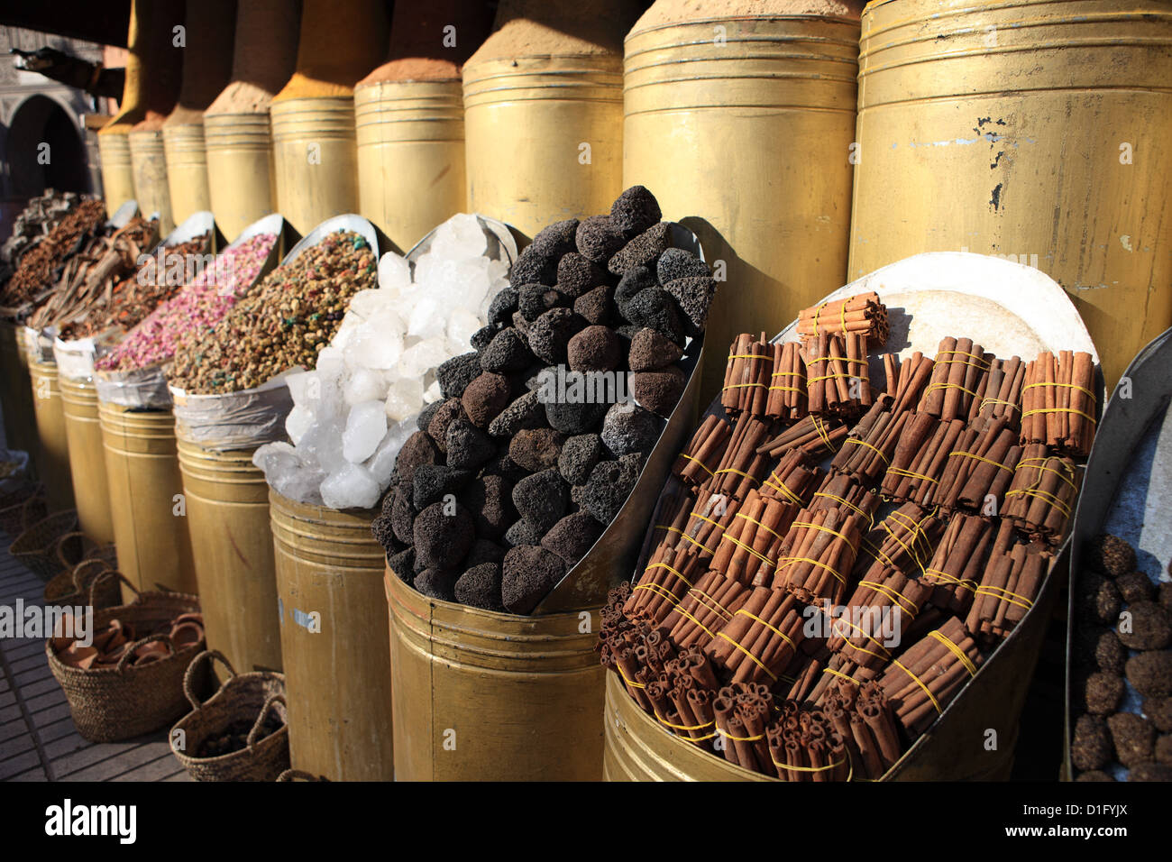 Negozio di spezie, Marrakech, Marocco, Africa Settentrionale, Africa Foto Stock