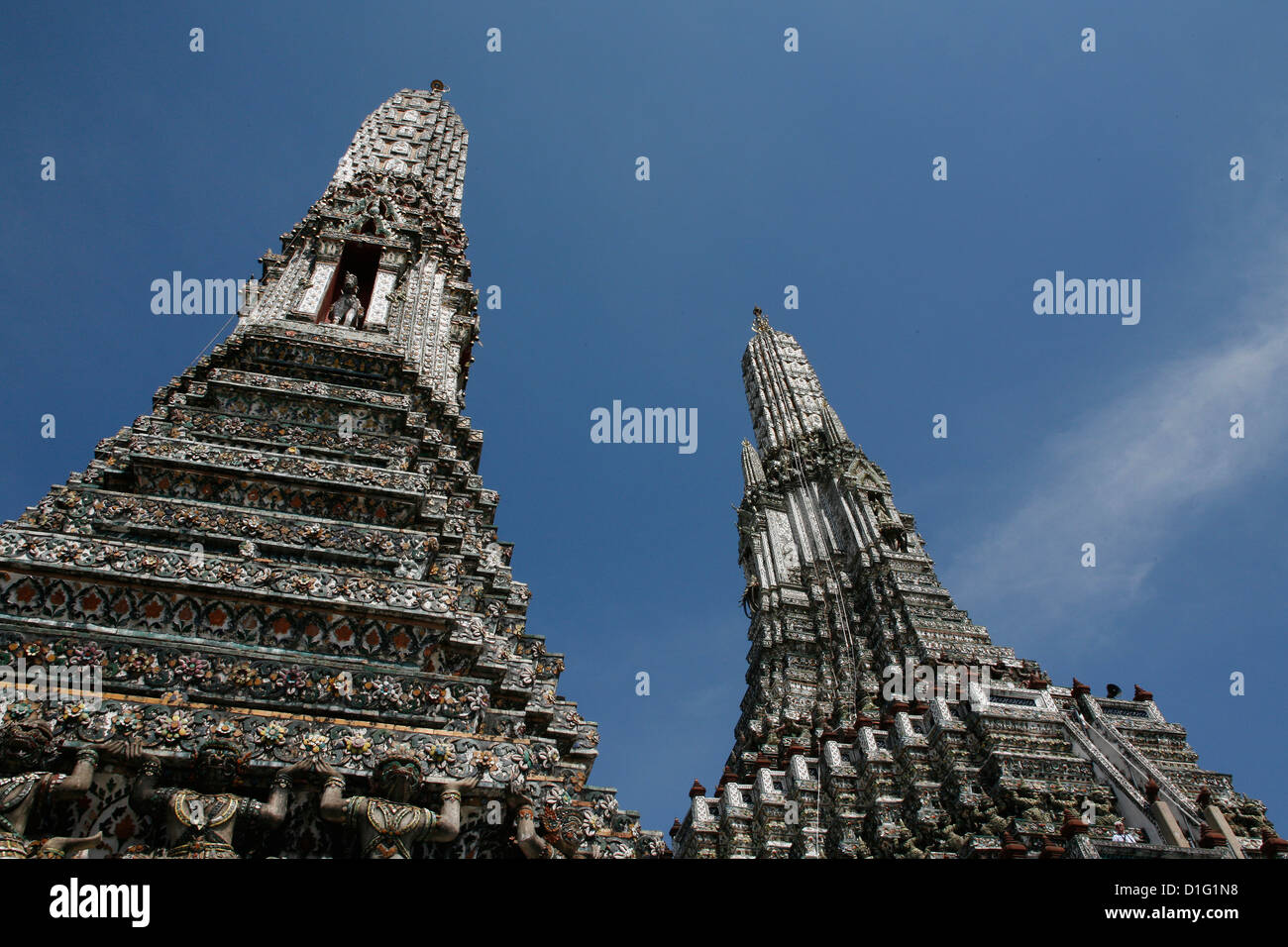 Il Wat Arun tempio (il tempio dell'alba), Bangkok, Thailandia, Sud-est asiatico, in Asia Foto Stock