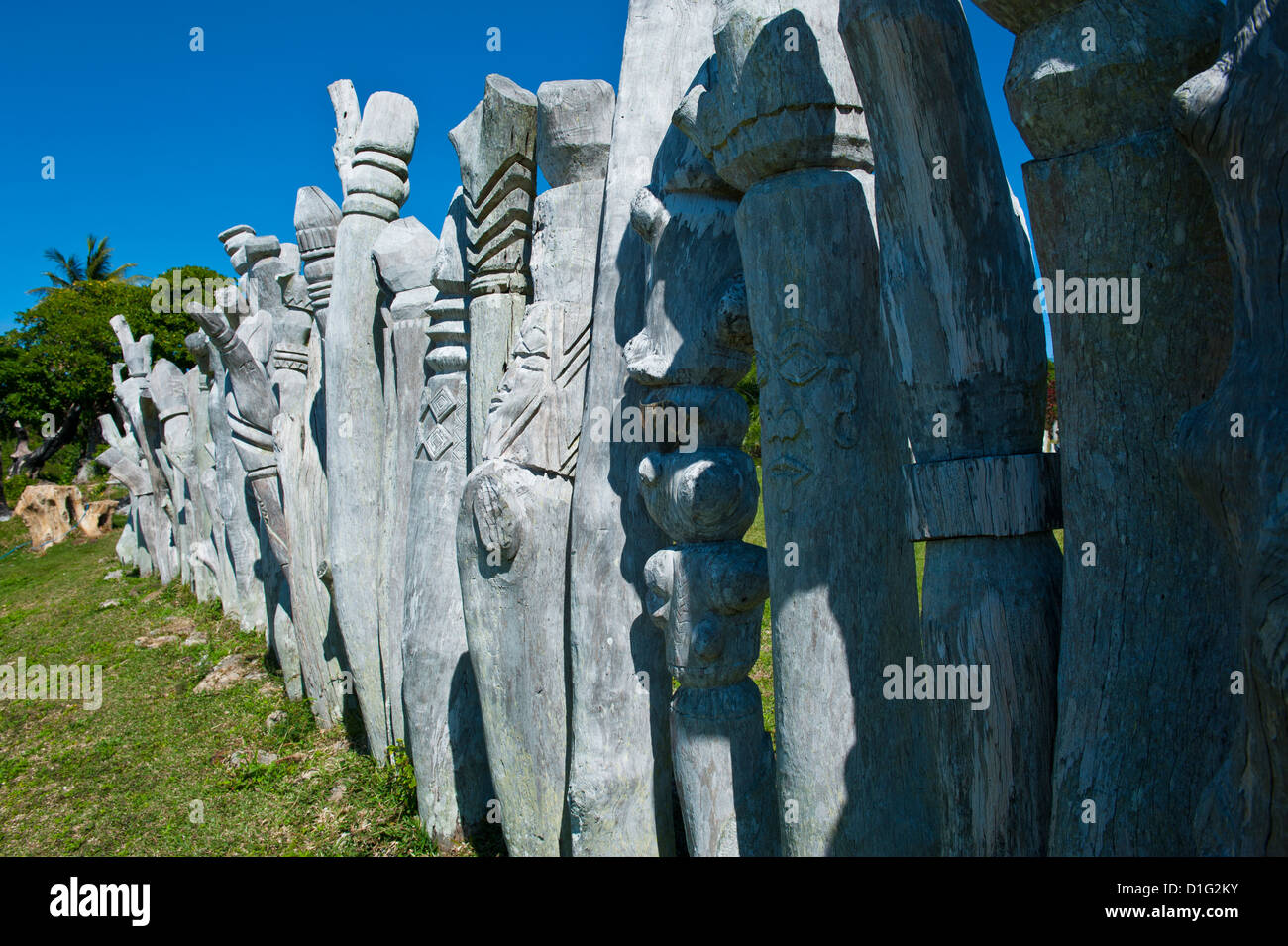 Tradizionali di intaglio del legno a l'Ile des Pins, Nuova Caledonia, Melanesia, South Pacific Pacific Foto Stock