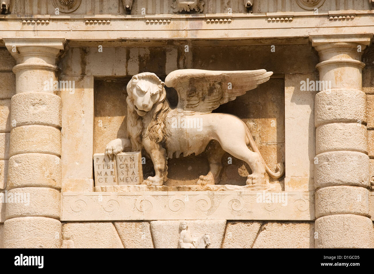 Elk192-2020 Croazia, Dalmazia, Zadar, Town Gate, 1543, con il leone alato Foto Stock