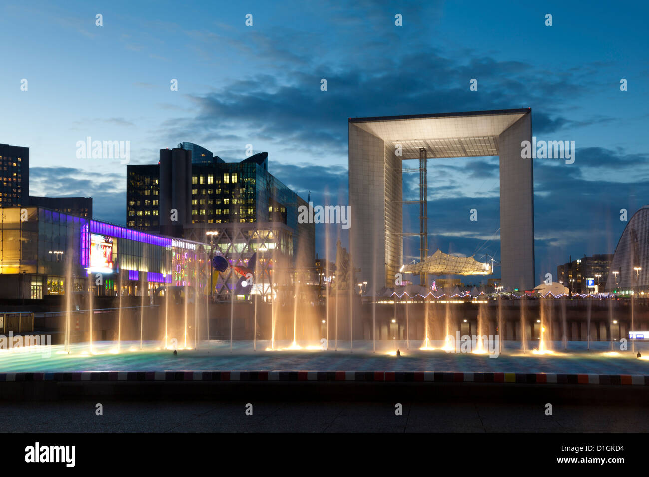 Le grand arche, La Defense, Parigi, Francia Foto Stock