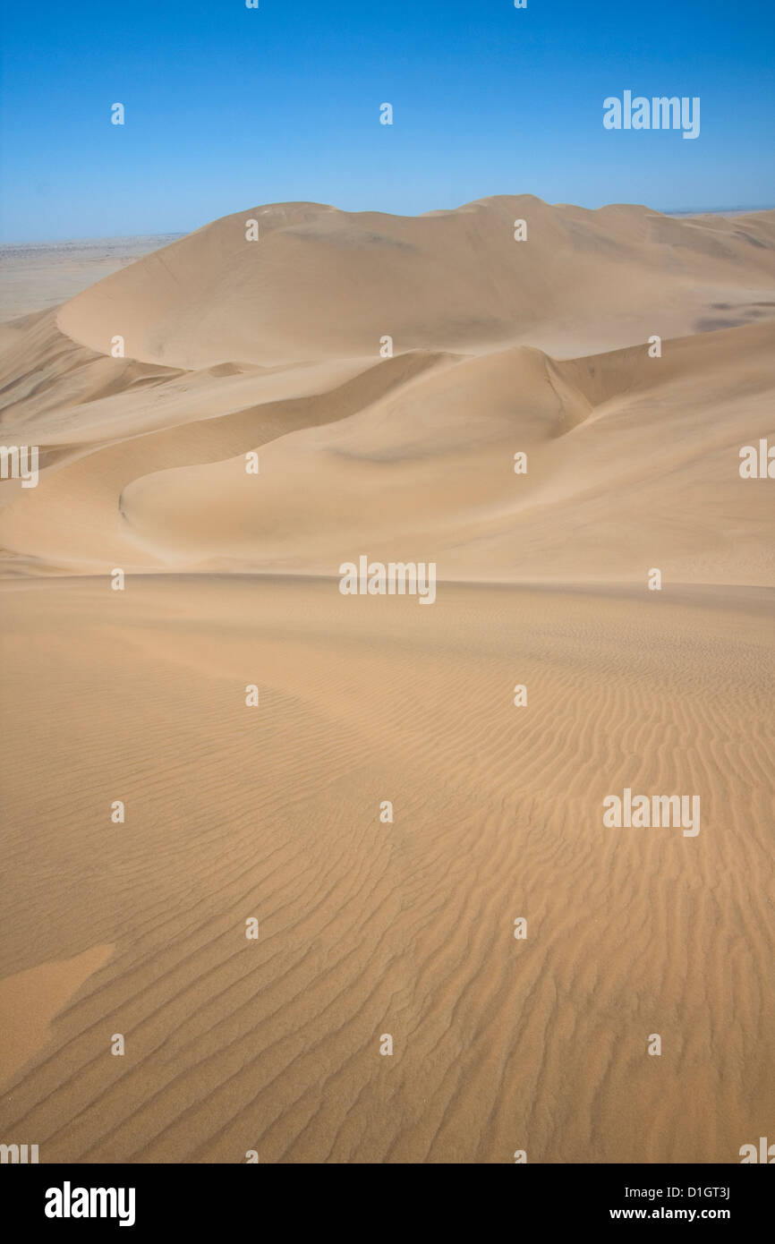 Il rotolamento dune di sabbia del deserto del Namib, Namibia. Foto Stock