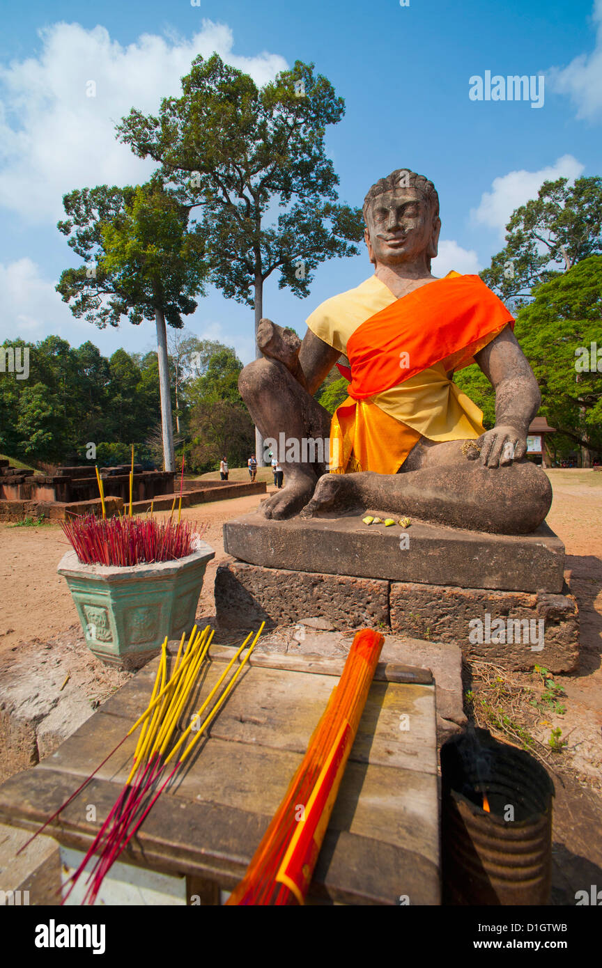 Statua del Buddha sulla terrazza del re lebbroso, Angkor, Siem Reap, Cambogia, Indocina, Asia sud-orientale, Asia Foto Stock