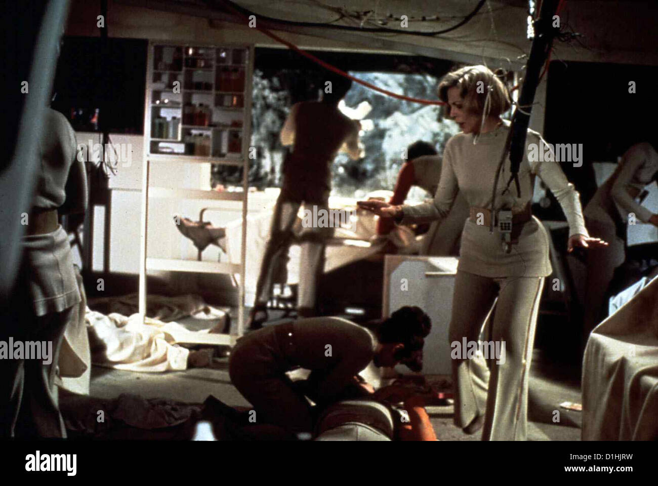 Alien Attack - Die Ausserirdischen Schlagen Zu Alien Attack Barbara ...