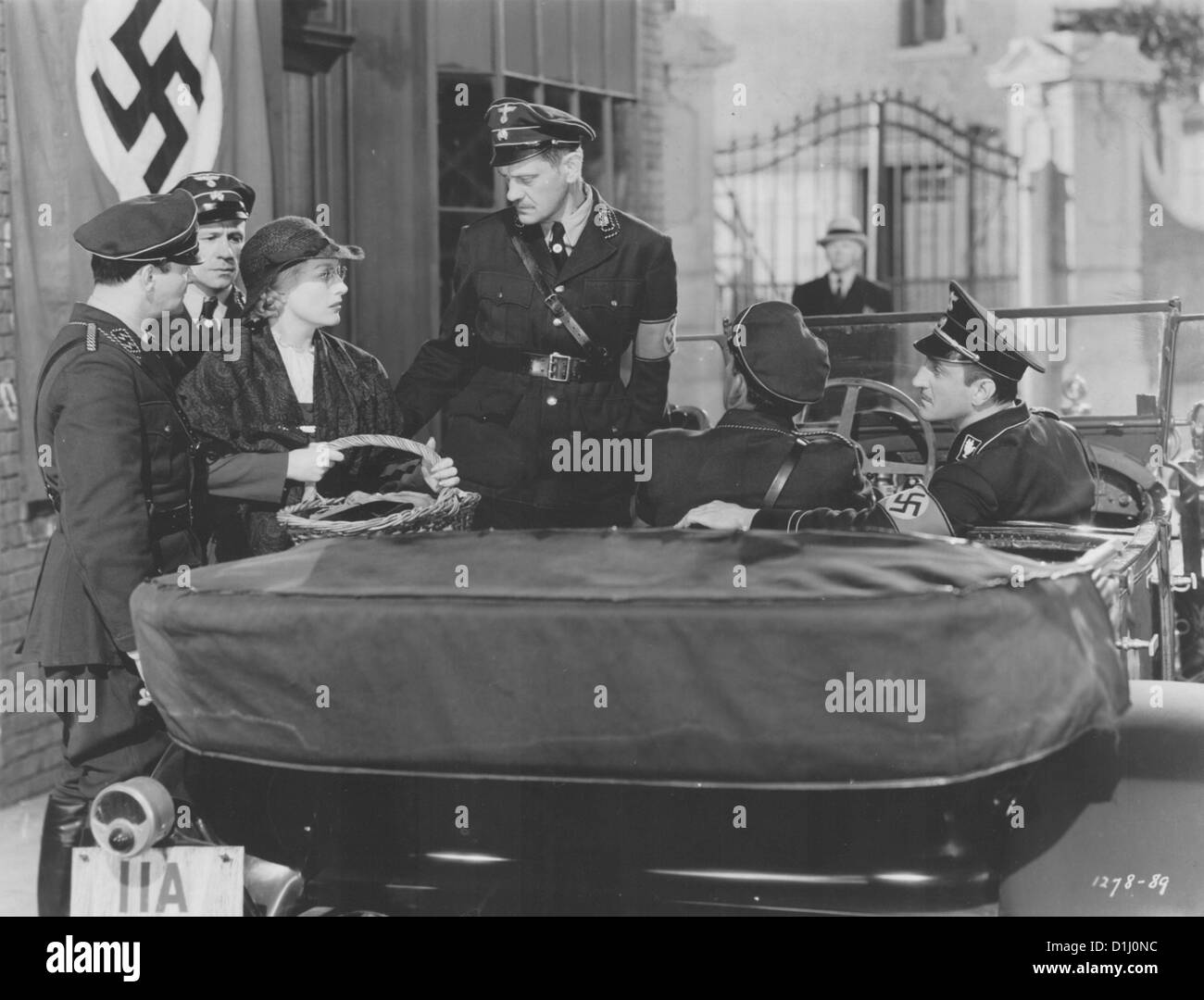 Gefaehrliche Flitterwochen al di sopra di ogni sospetto Szenenbild -- Foto Stock