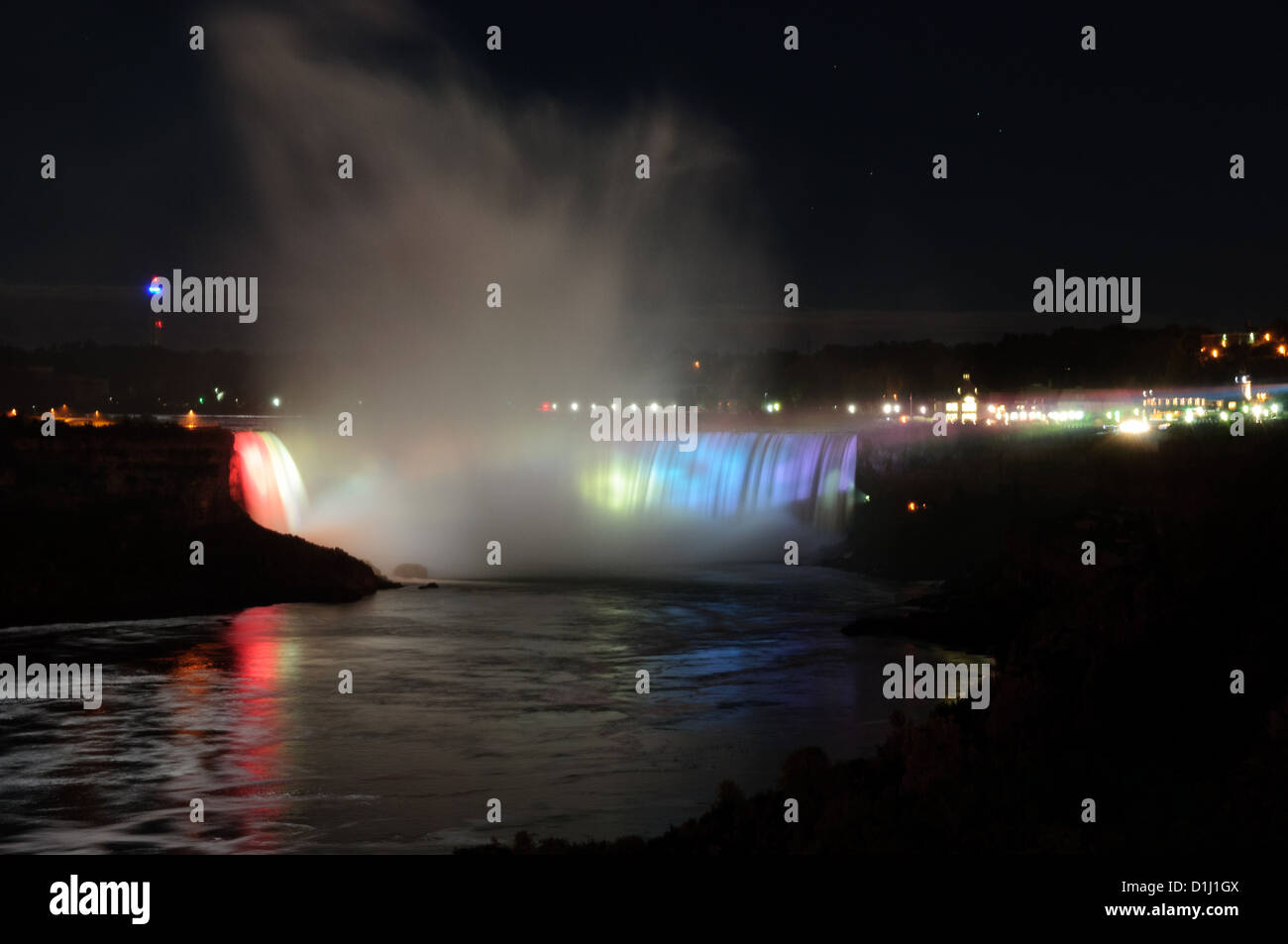 La nebbia si alza dalle Cascate del Niagara' Horseshoe Falls Foto Stock