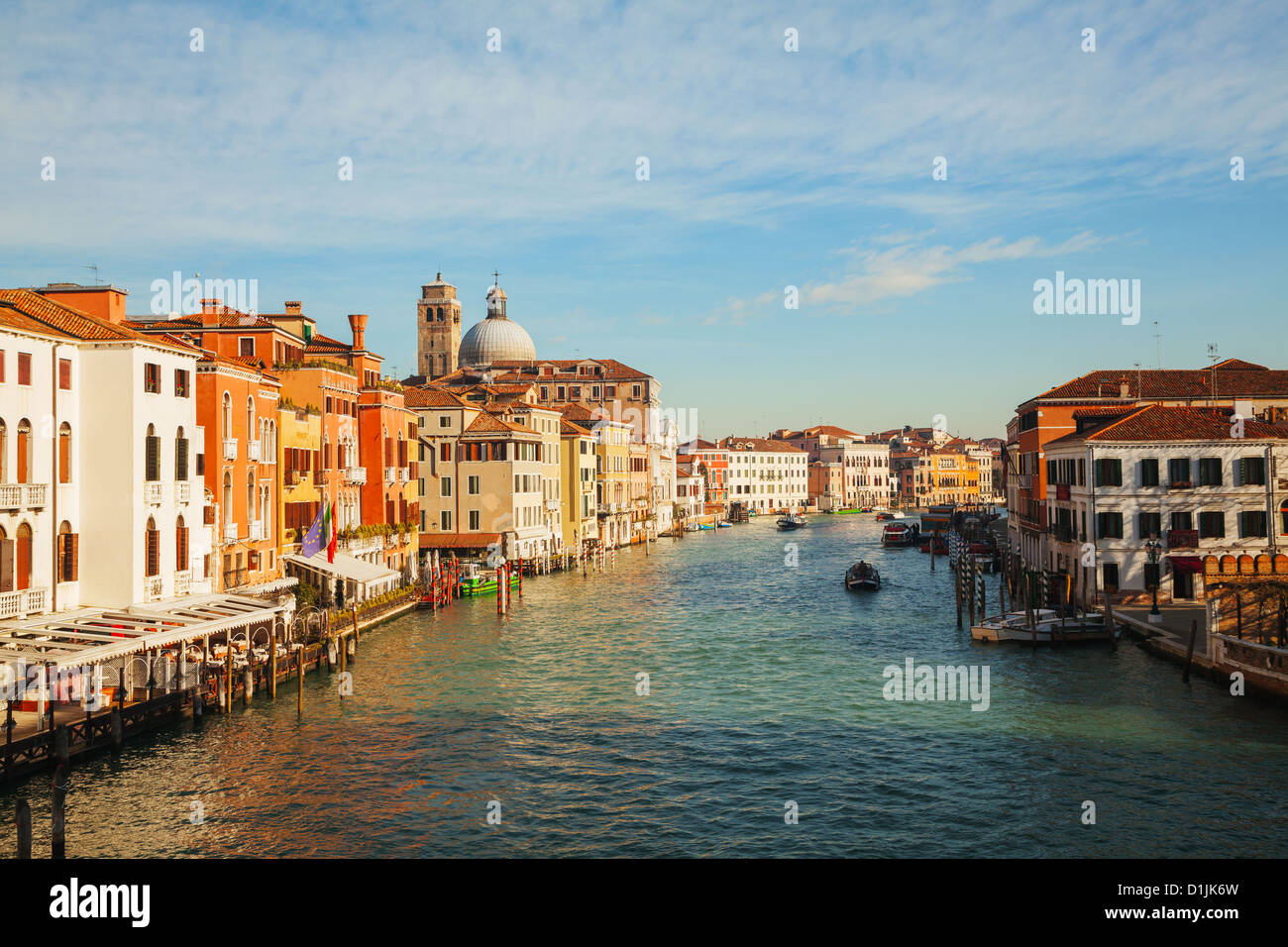 Vista panoramica sul Canal Grande a Venezia, Italia al mattino Foto Stock
