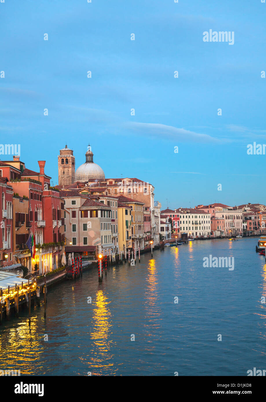 Canal Grande a Venezia, Italia in serata Foto Stock