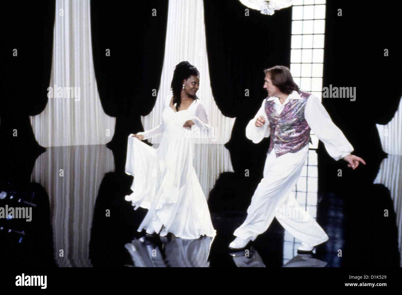 Bogus Bogus Harriett (Whoopi Goldberg) und Bogus (Gerard Depardieu) *** Caption locale *** 1996 Warner Brothers Foto Stock