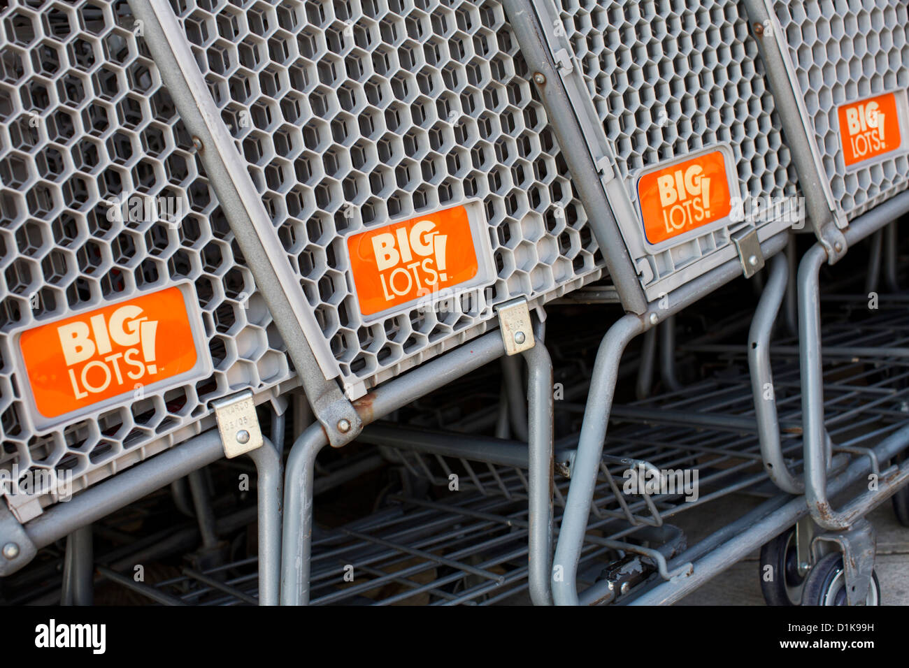 Un Big lots! Negozio di vendita al dettaglio. Foto Stock Un Big lots! Negozio di vendita al dettaglio. Foto Stock