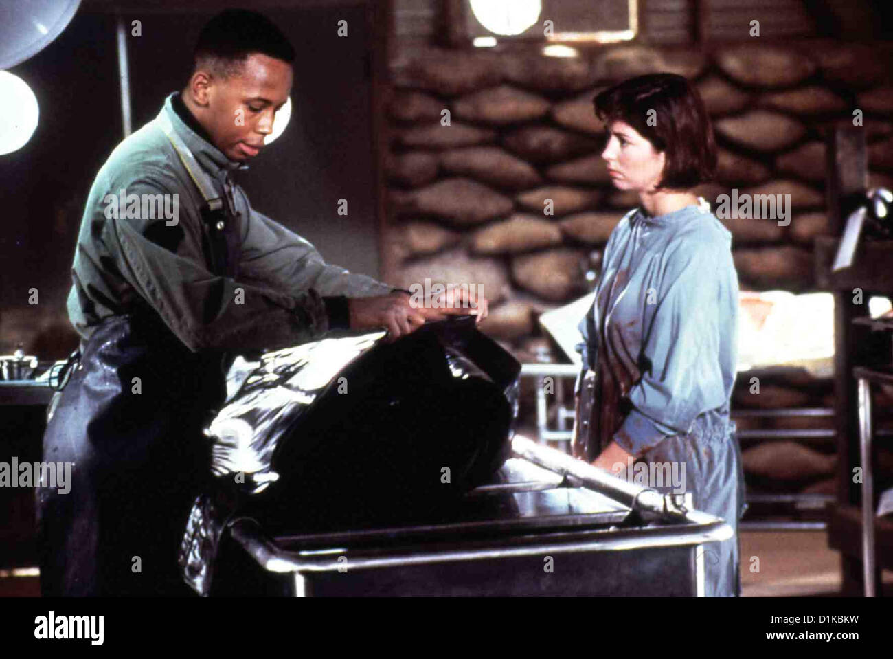 Cina Cina Spiaggia Beach Michael Boatman, Dana Delany.Caption locale *** 1988 Warner Brothers TV Foto Stock