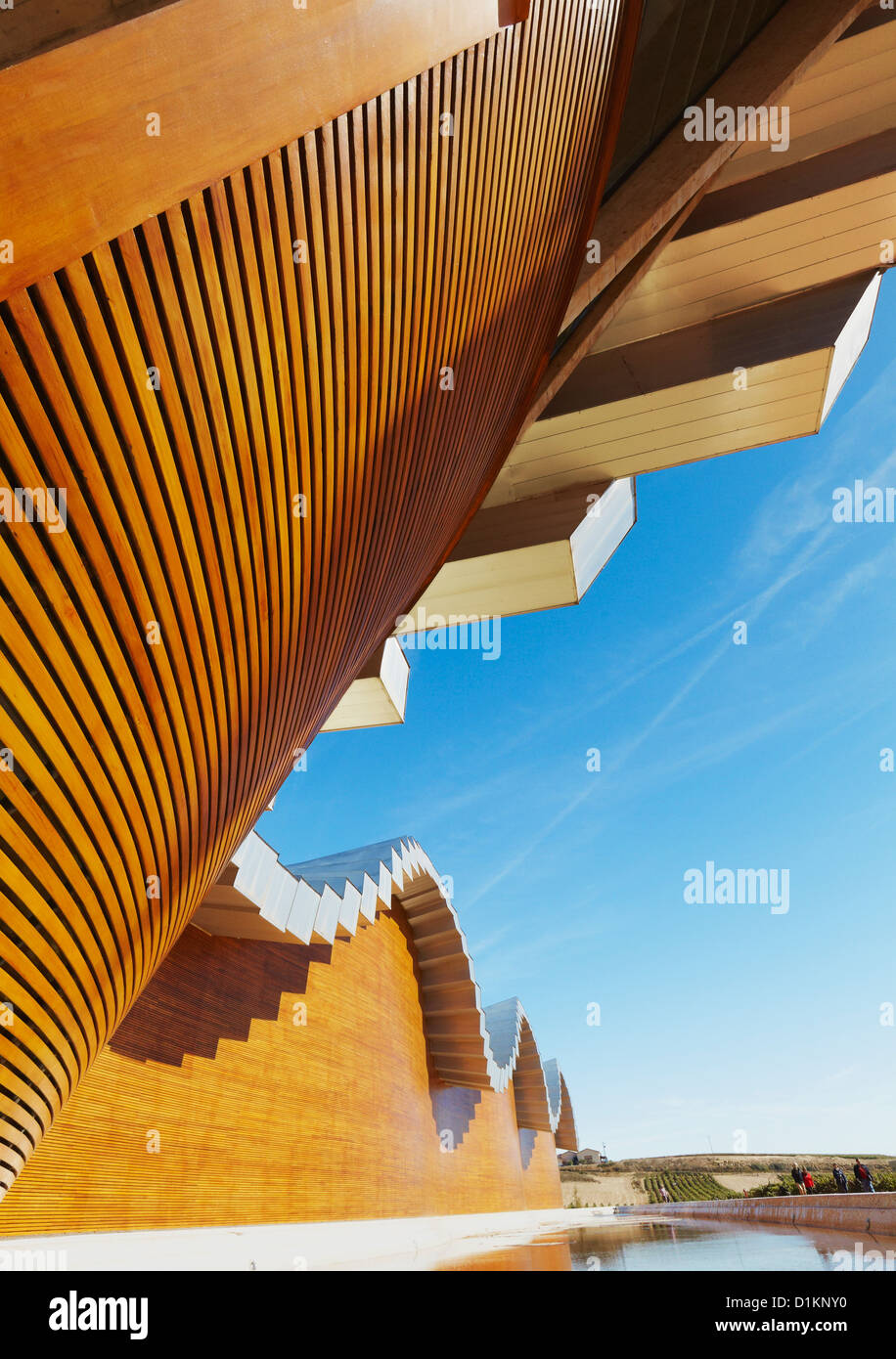 La cantina Ysios dall'architetto Santiago Calatrava. Laguardia. Rioja Alavesa strada del vino. Alava. Paese basco. Spagna Foto Stock