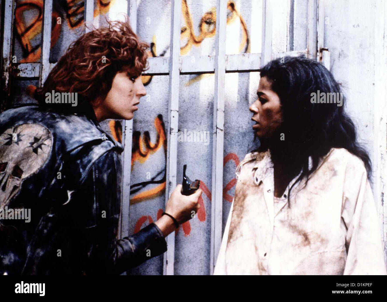 In Der Hitze Von New York alcuni Fury Tatum O'Neal, Irene Cara Auf ihrer Flucht vor der Polizei treffen Tracy (Irene Cara,r) Foto Stock