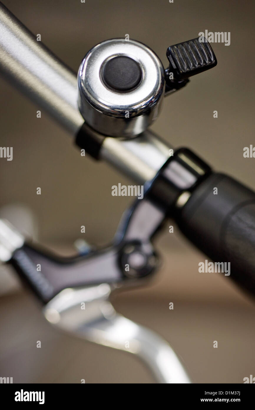 Campanello della bici immagini e fotografie stock ad alta risoluzione -  Alamy