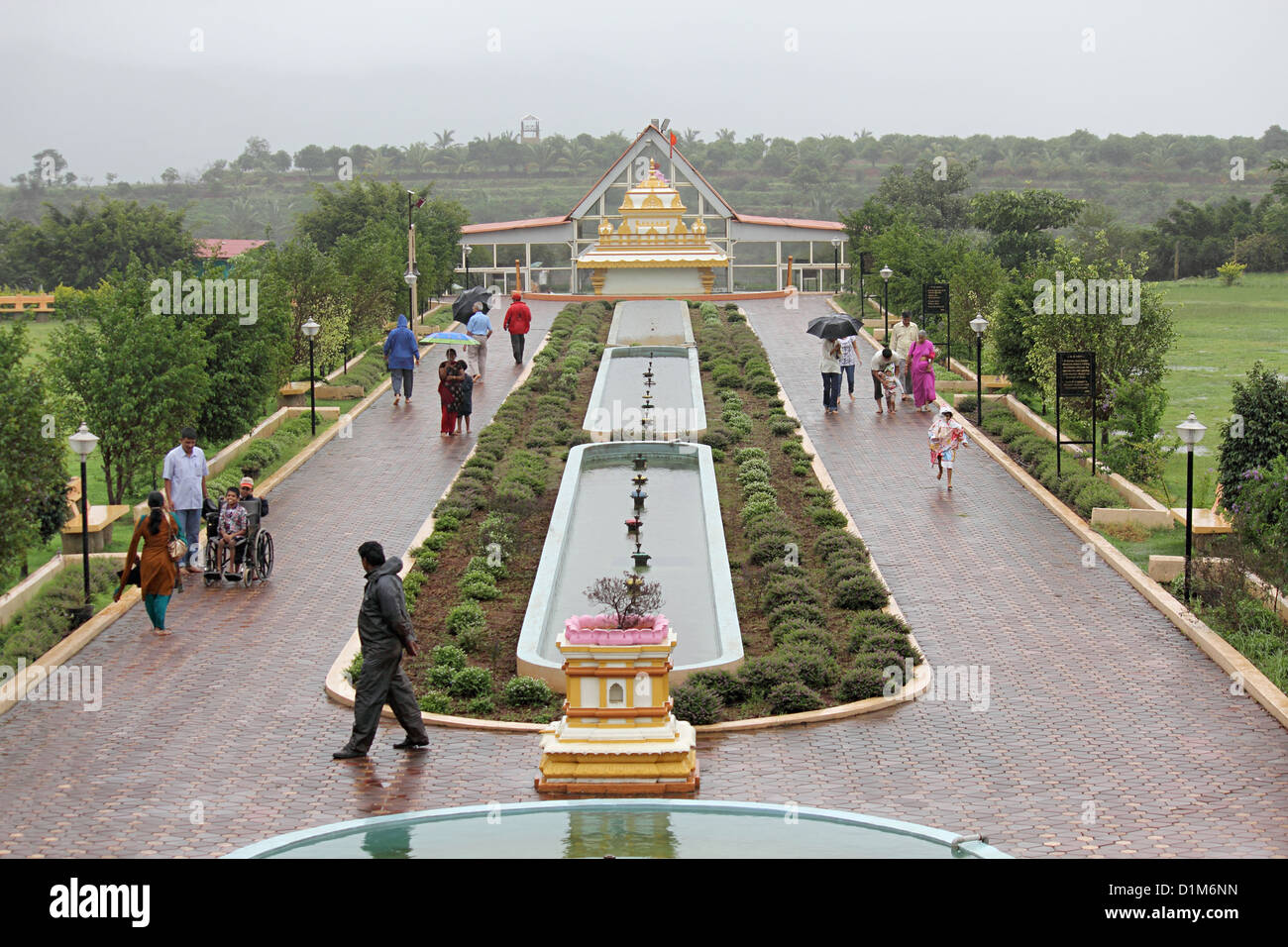 Ingresso di Sai Baba tempio, Pandurang Kshetra Hadshi , Maharashtra, India Foto Stock