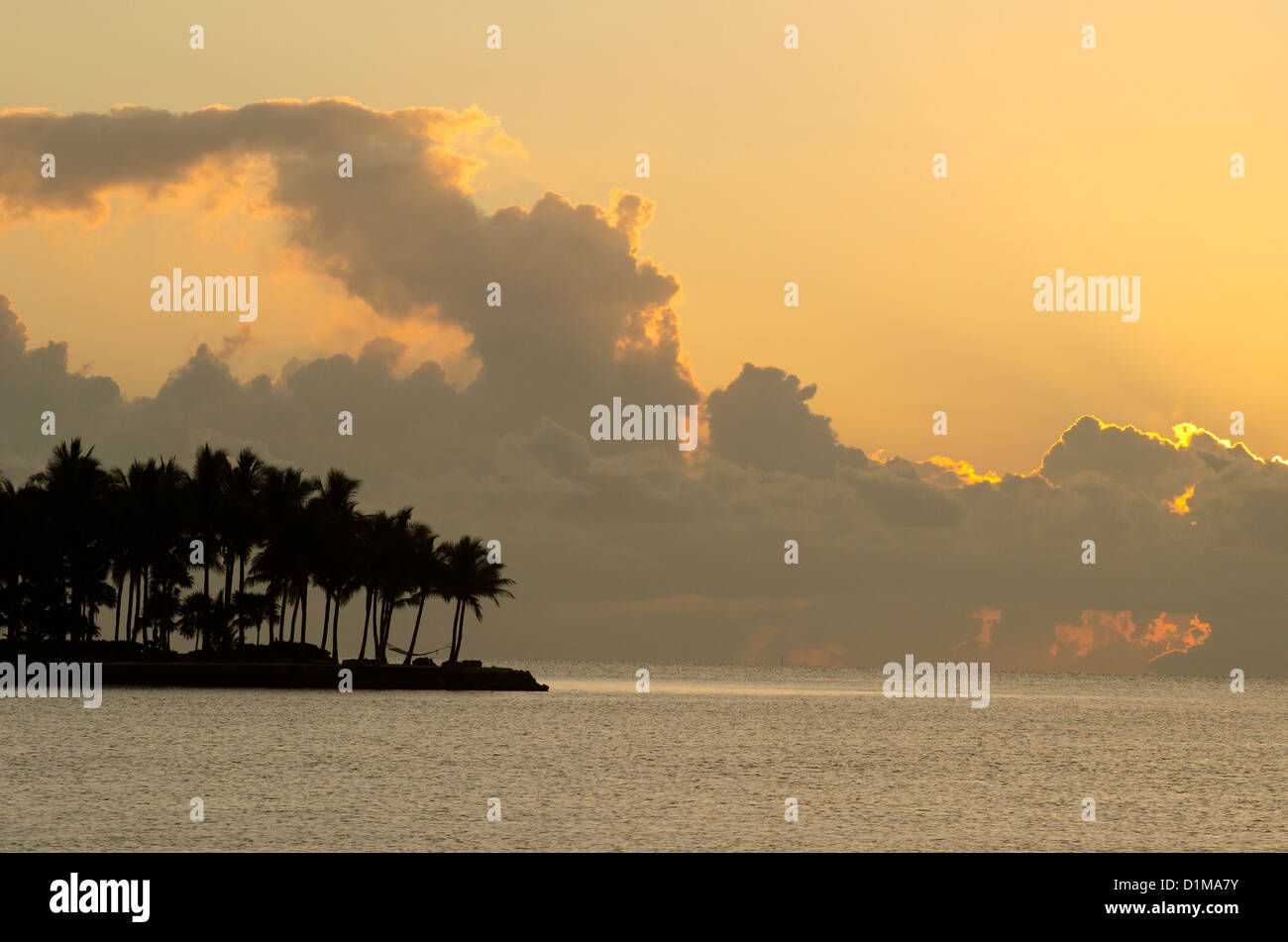Florida Keys con spiagge tropicali tramonti e la Seven Mile bridge Foto Stock