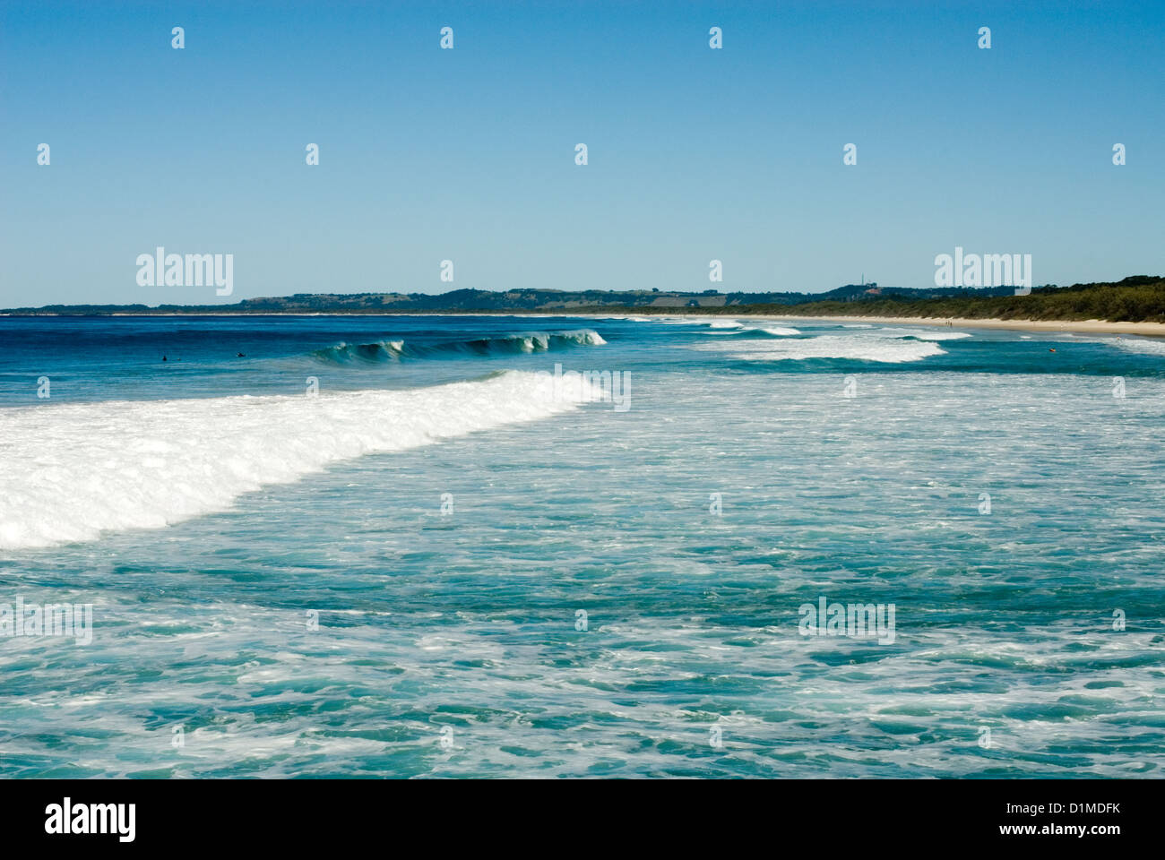 Le onde in avvicinamento alla costa e a teste di Brunswick, nel nord del New South Wales, Australia Foto Stock