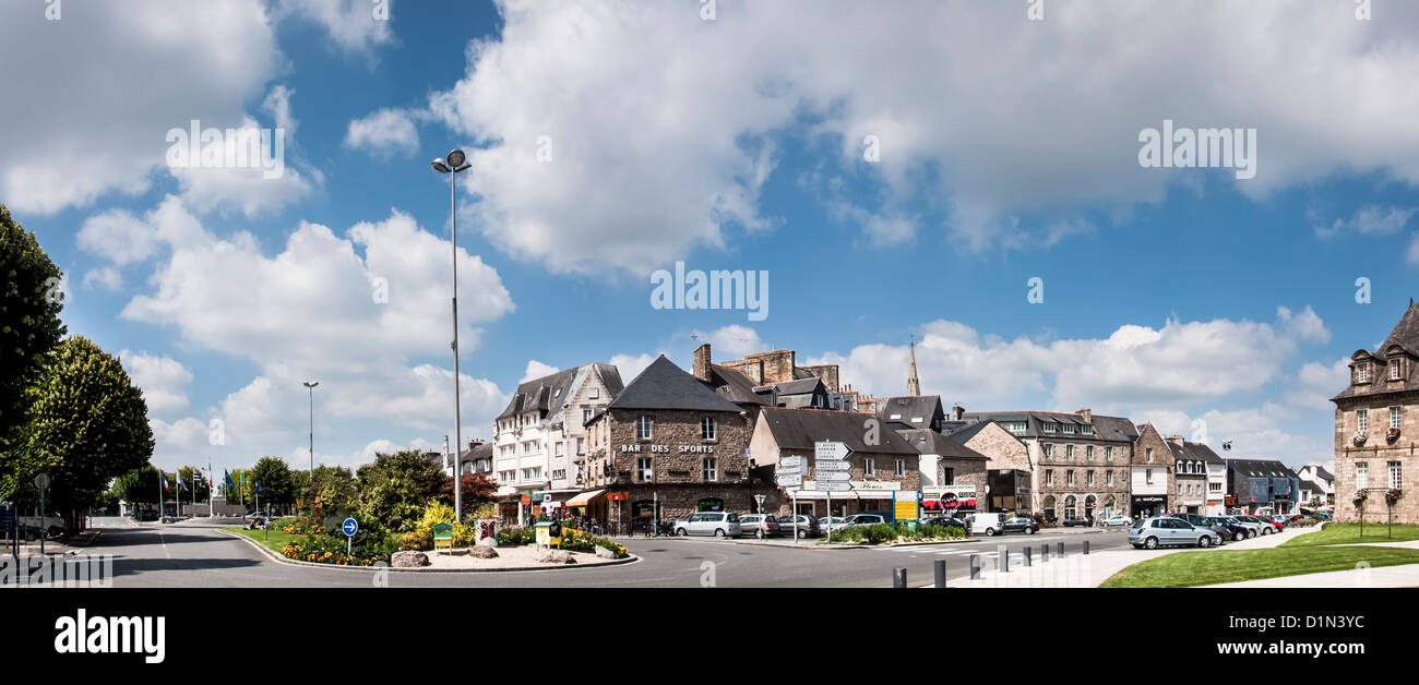 Vista panoramica del centro della città a Guingamp in Bretagna Bretagne Francia, città della squadra di calcio En avant, strade storiche Foto Stock