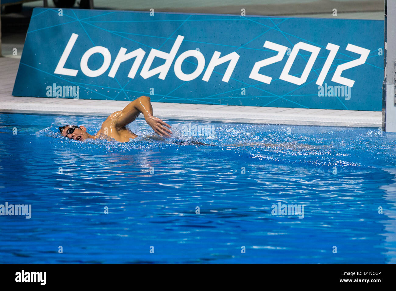 Michael Phelps (USA) dopo aver vinto la medaglia d'oro in uomini 200M singoli Medley al 2012 Olimpiadi Estive Foto Stock