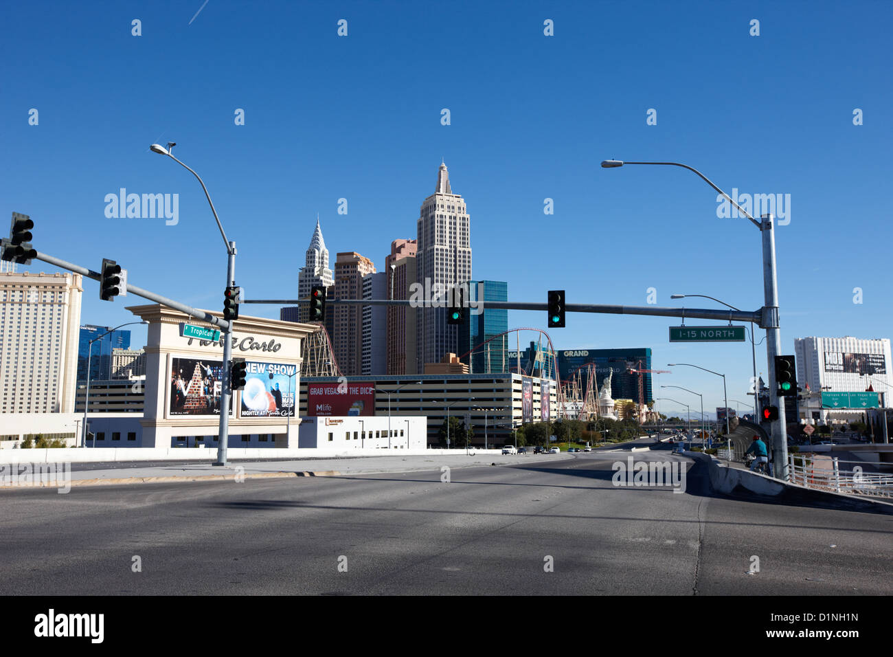 I-15 nord e tropicana nodo stradale intersezione entrare in Las Vegas Nevada USA Foto Stock