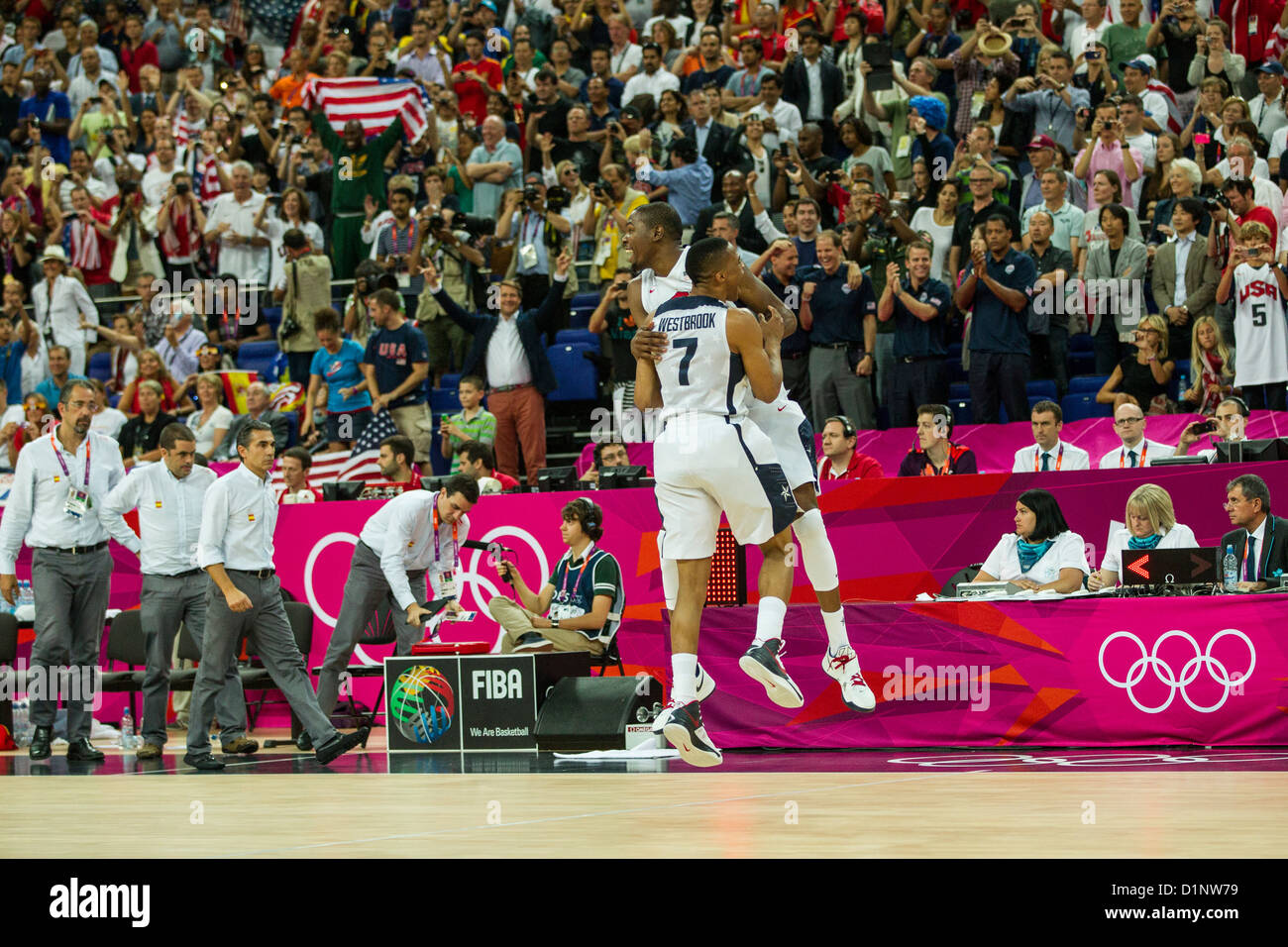 Stati Uniti d'America sconfitte in Spagna la medaglia d oro di pallacanestro degli uomini di gioco presso le Olimpiadi estive di Londra, 2012 Foto Stock