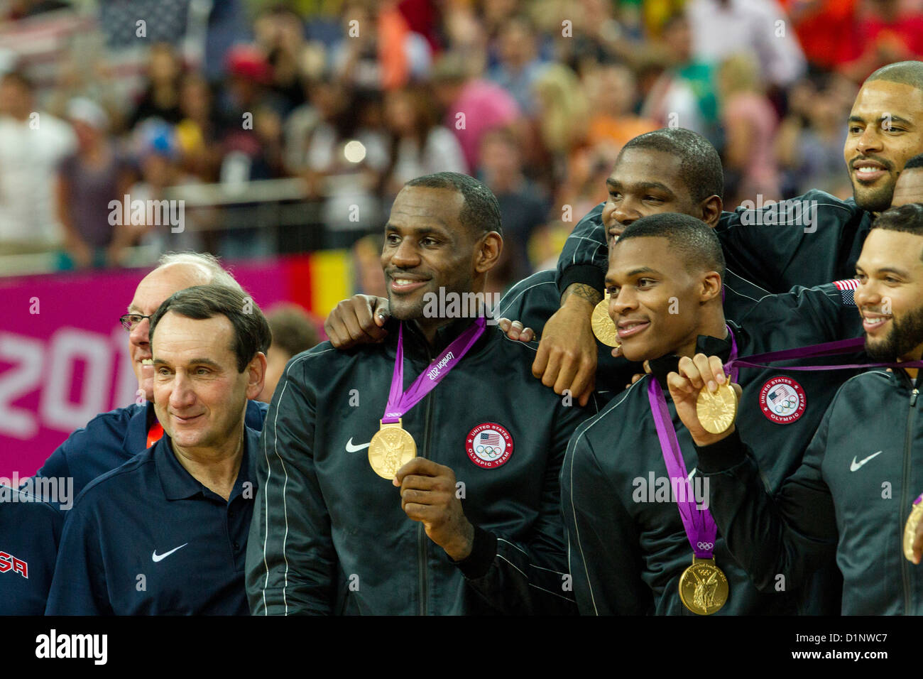 Stati Uniti d'America vince la medaglia d'oro in Spagna negli uomini Basketball presso le Olimpiadi estive di Londra, 2012 Foto Stock