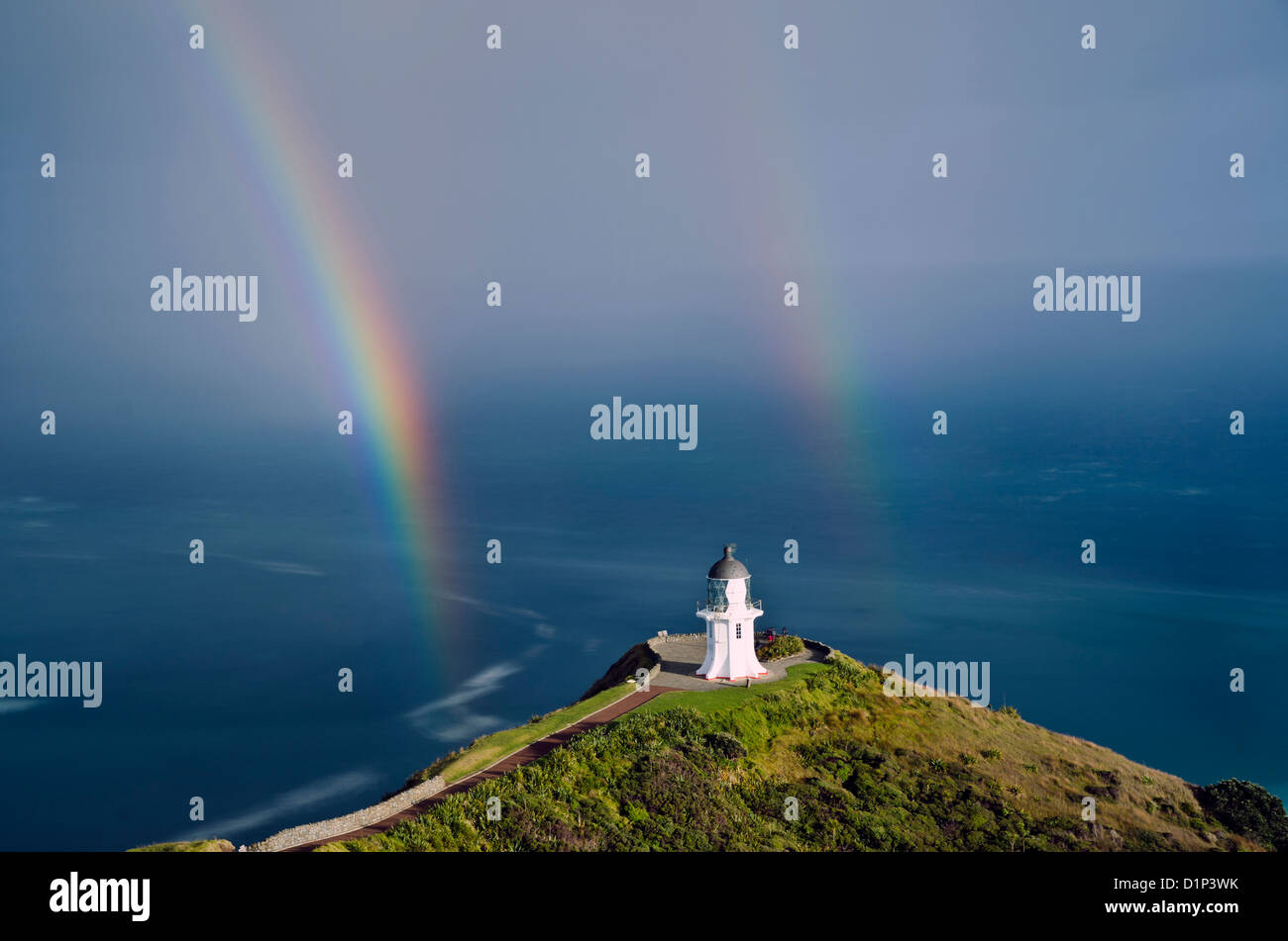 Dove osano Spirist: doppio arcobaleno oltre il Te Reinga, Nuova Zelanda Foto Stock
