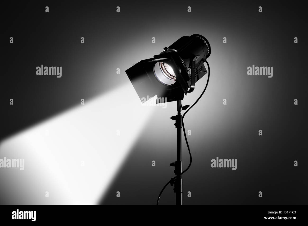 Volti di Spotlight nell'angolo Foto Stock