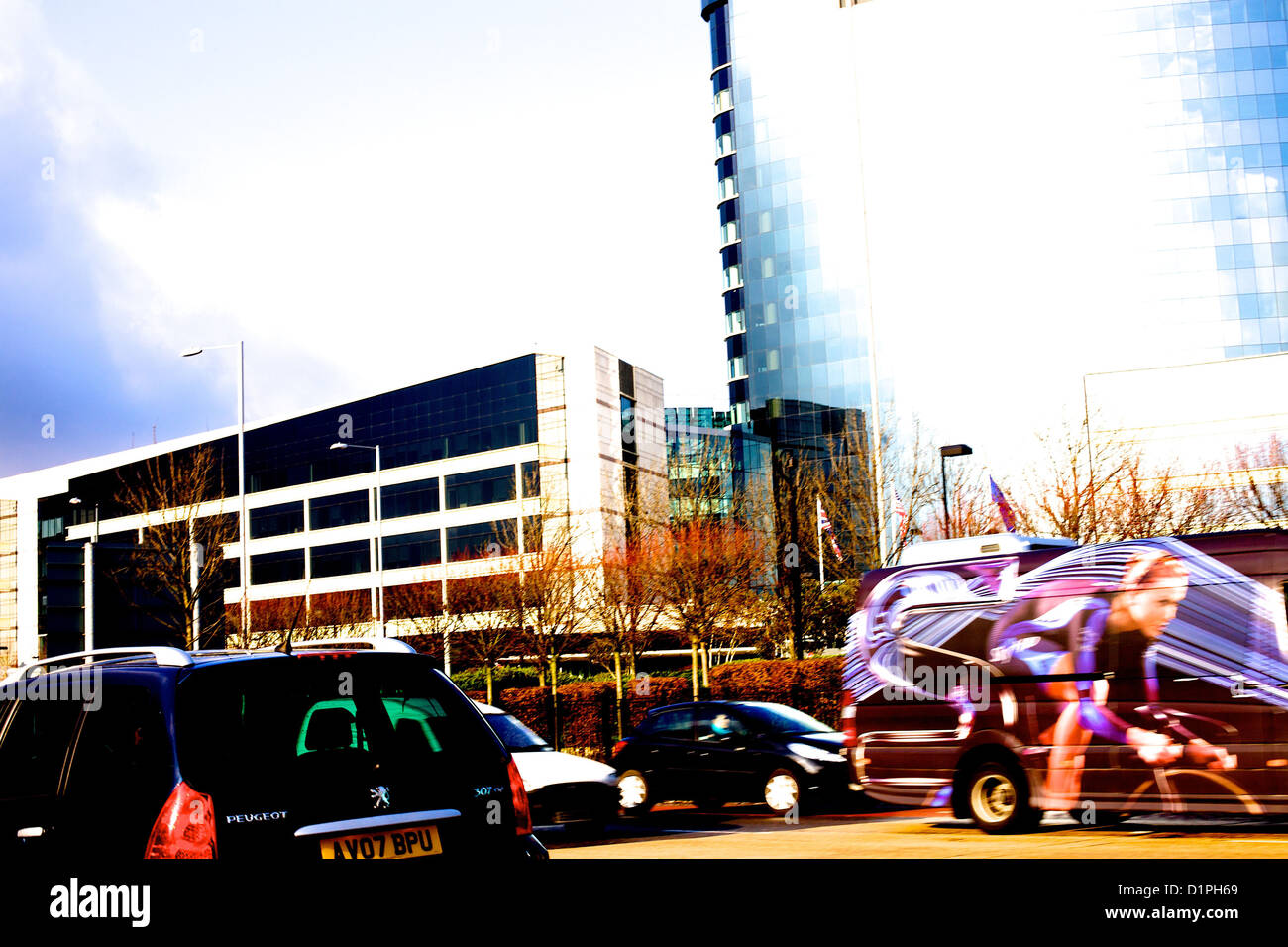 Il traffico sulla A4 Road, West London, Foto Stock