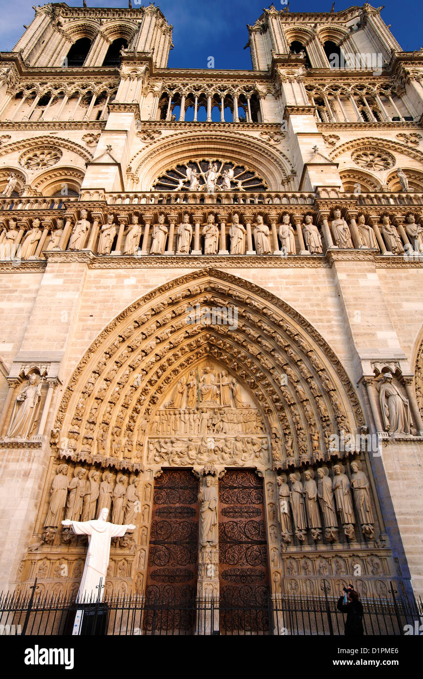 Notre Dame de Paris; la cathédrale Notre Dame de Paris Foto Stock
