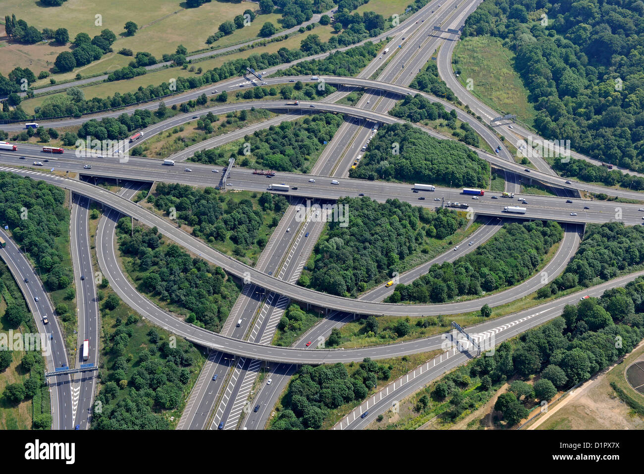 Immagine aerea di giunzione autostradale 12 M25 e M3 Foto Stock