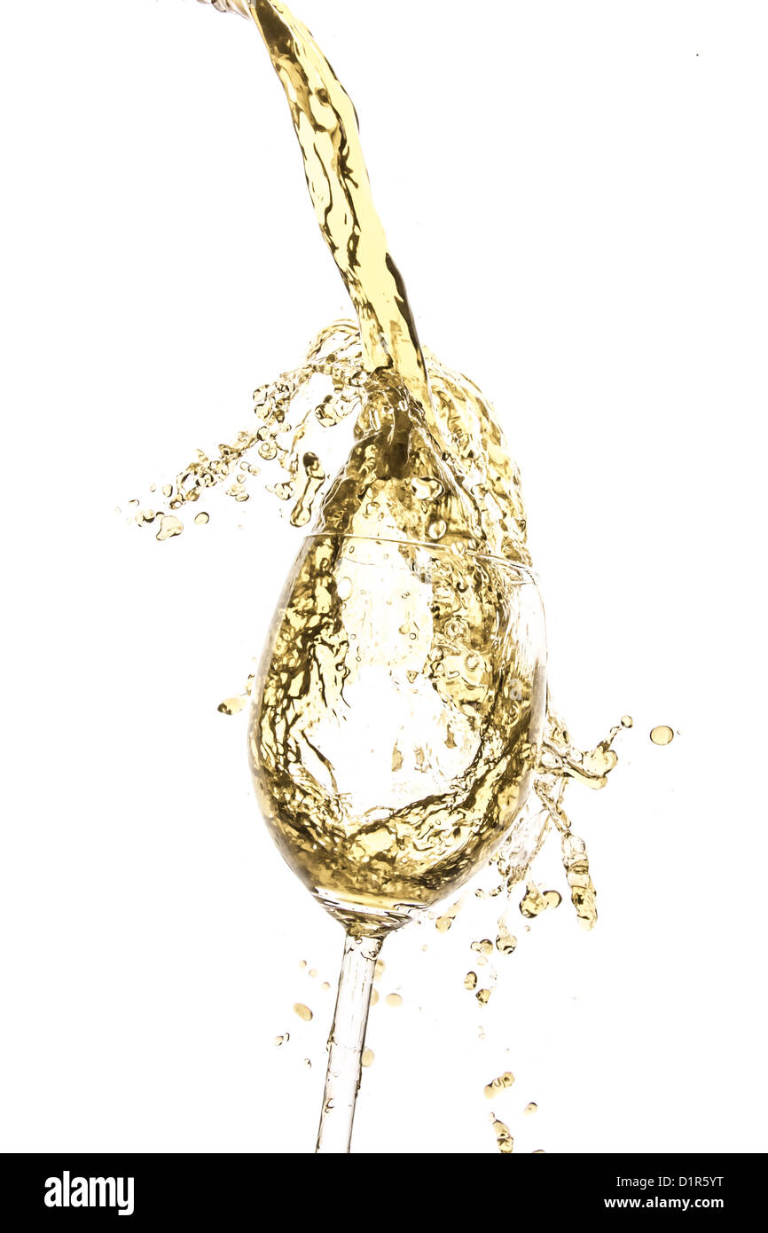 Vino bianco splash isolato su bianco Foto Stock