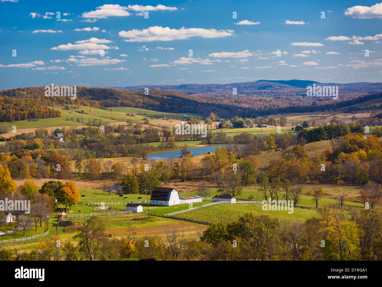DELAPLANE, Virginia, Stati Uniti d'America - Sky prati del parco statale. Foto Stock