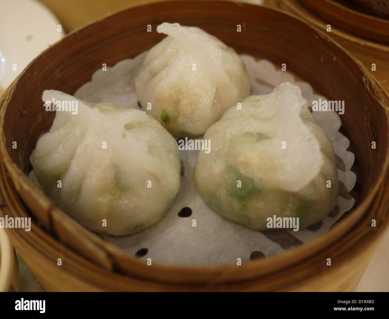 Vapore gnocchi di vegetali cinese dim sum Foto Stock