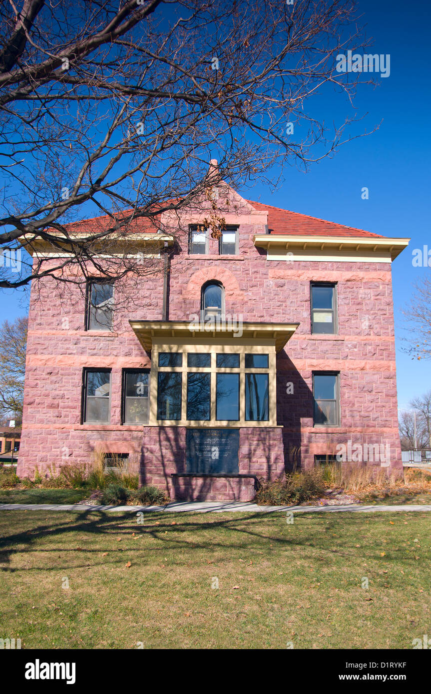 La Contea di Rock Veterans Memorial Building ex carcere della contea in Luverne Minnesota Foto Stock