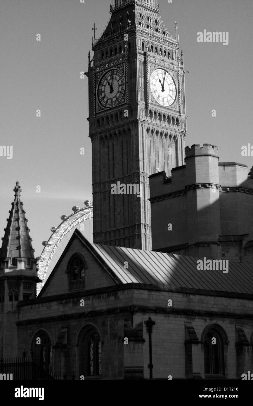 Una vista delle case del Parlamento europeo a Londra Foto Stock