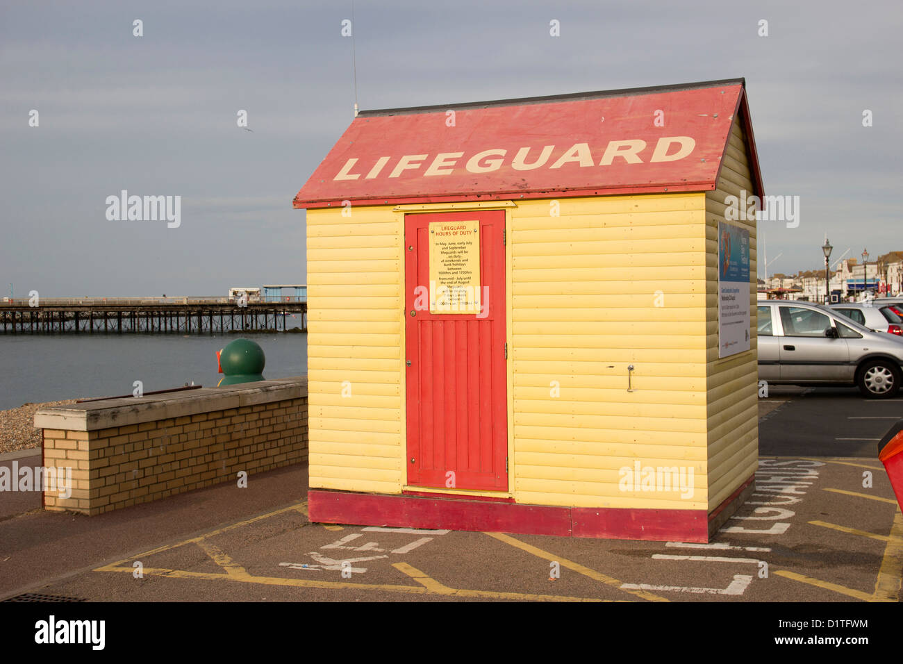 Stazione bagnino Herne Bay Seafront Inghilterra Foto Stock