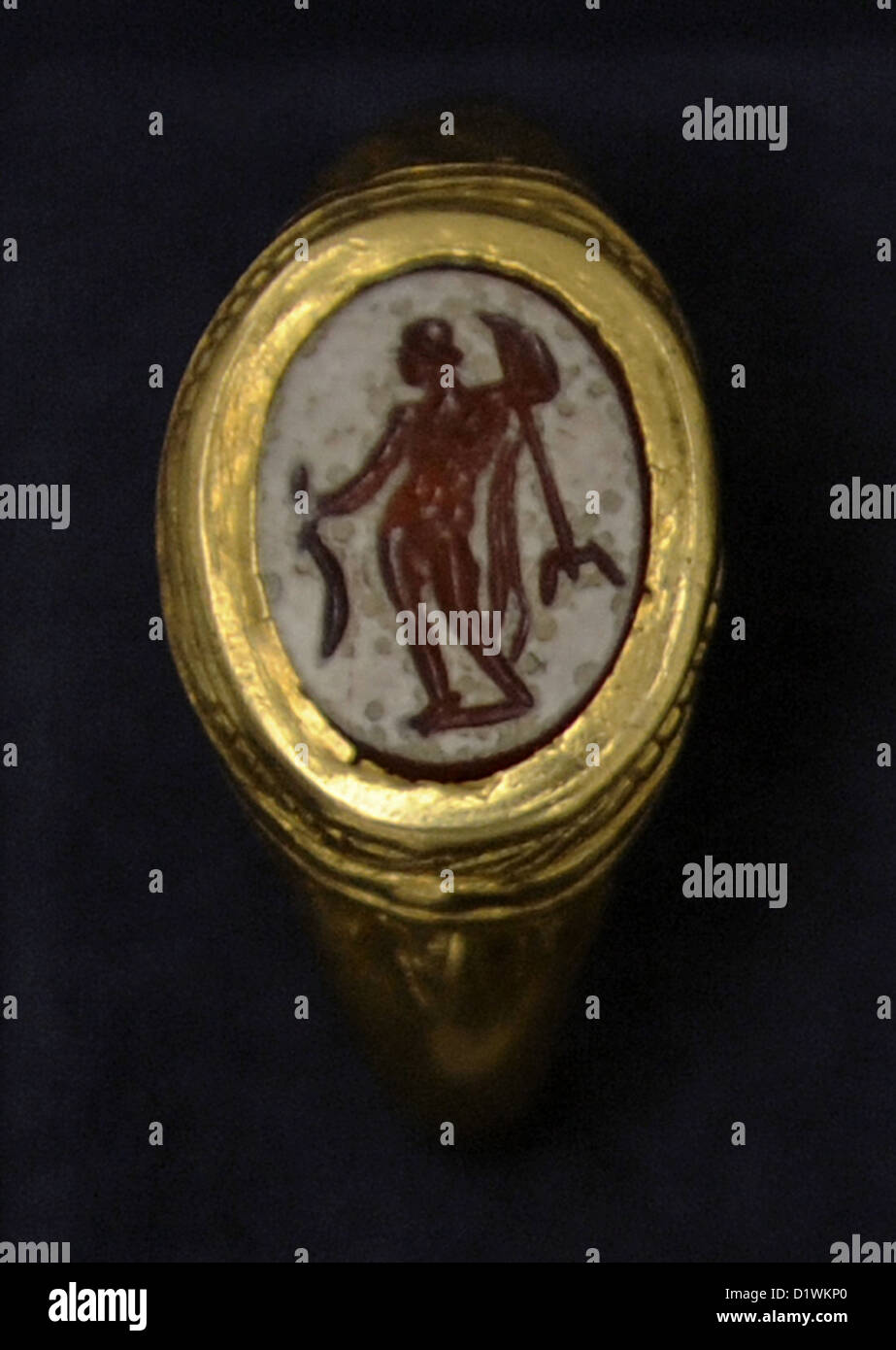 Dio Nettuno illustrano in un anello d'oro. 1-100. Museo di Belle Arti. Budapest. Ungheria. Foto Stock