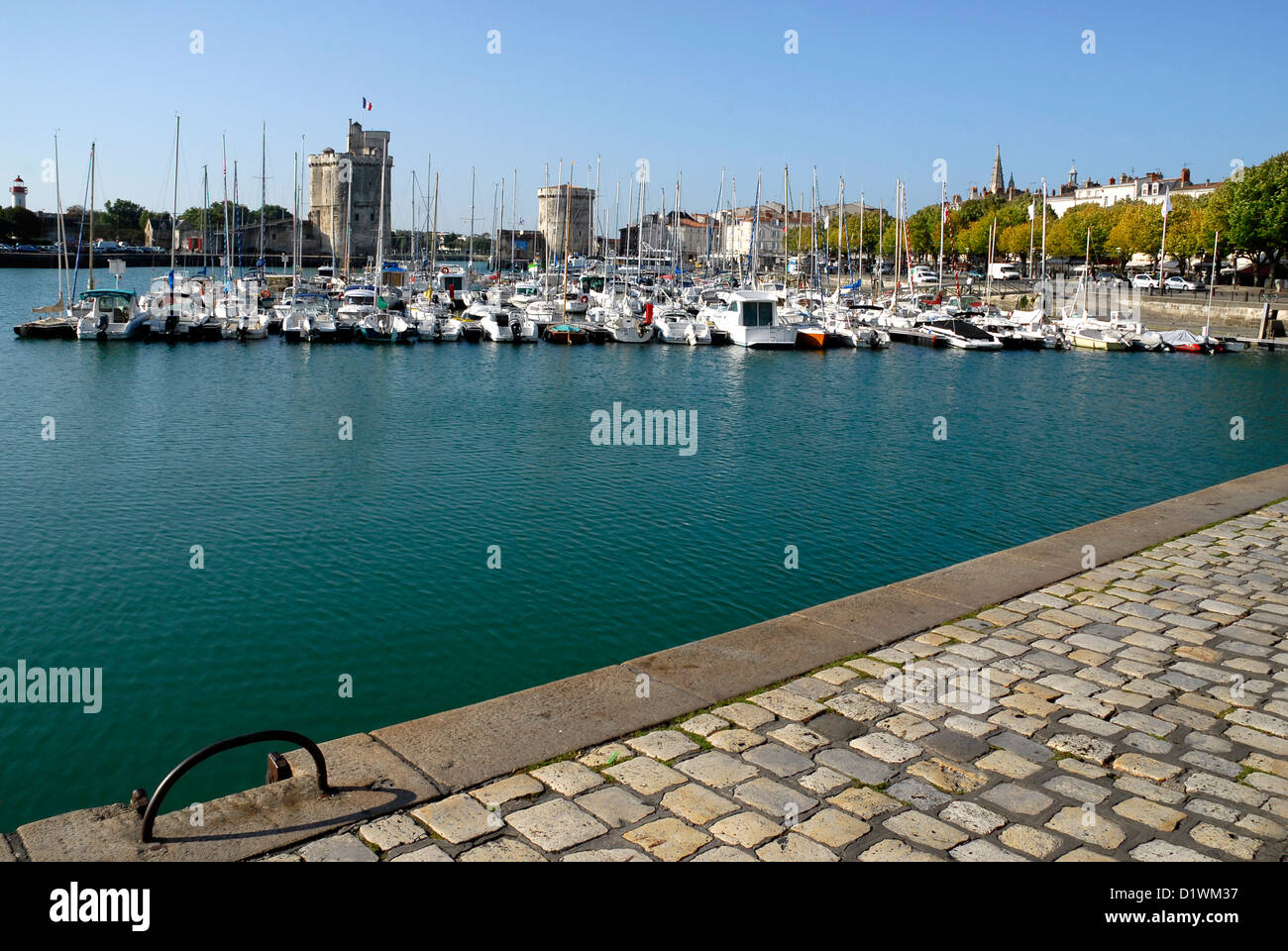 Porto e banchina di La Rochelle in Francia, regione Poitou Charentes, Charente Maritime dipartimento Foto Stock