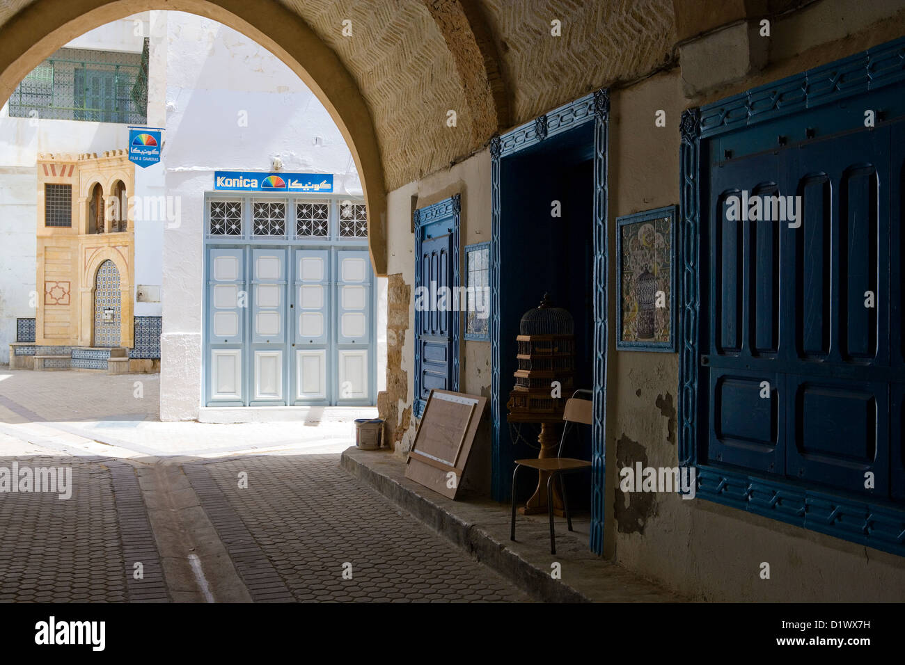 Tunisia Kairouan, vecchie case della Medina Foto Stock