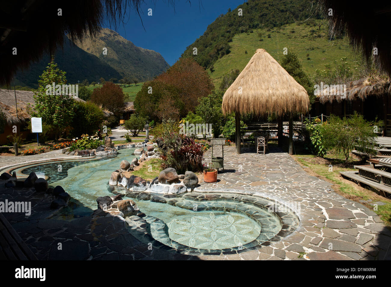 Bagno con sorgenti calde in hotel di Papallacta, Ande, Ecuador Foto Stock