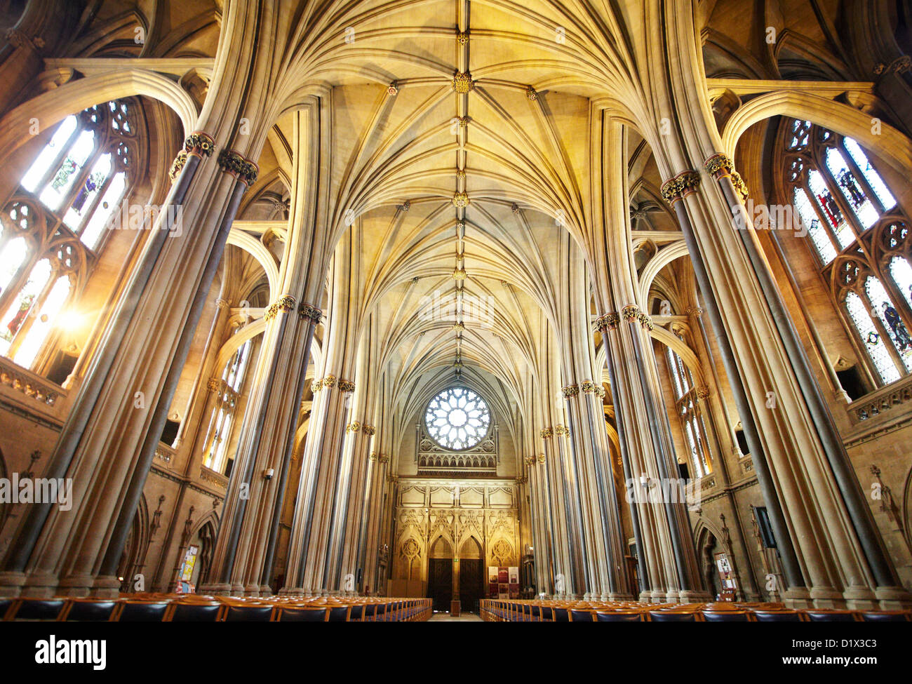 Gli interni della Cattedrale di Bristol Foto Stock