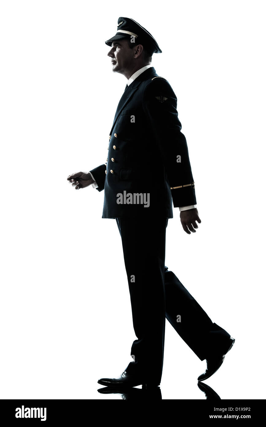 Un uomo caucasico di pilota di linea uniforme in studio isolato su sfondo bianco Foto Stock