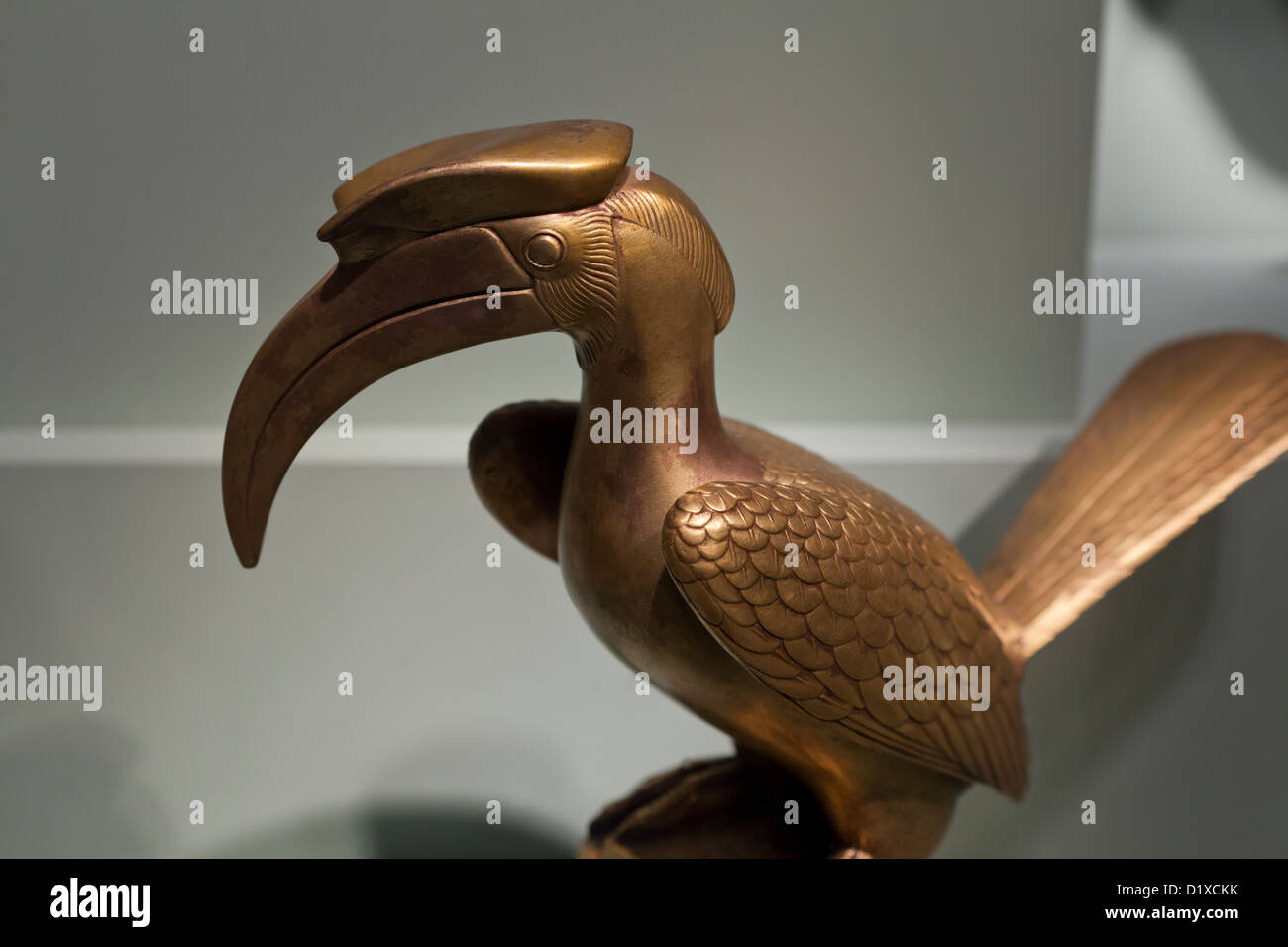 Concave-Casqued hornbill scultura Foto Stock