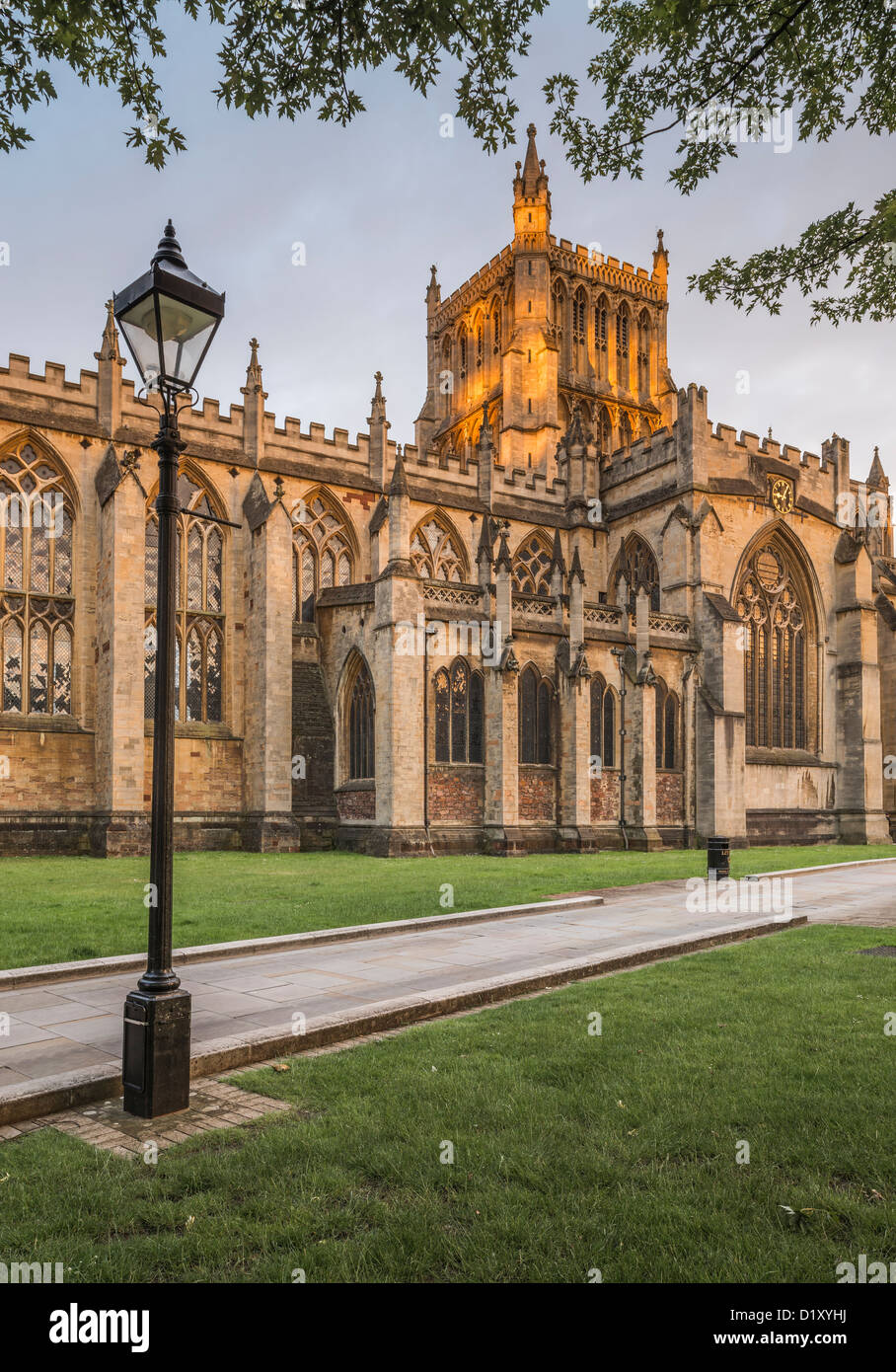 Cattedrale di Bristol al tramonto, Bristol, Avon, England, Regno Unito Foto Stock